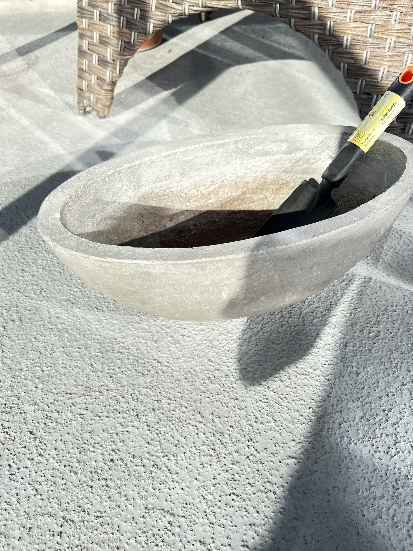Plant Container with Garden Spade Set - photo 4