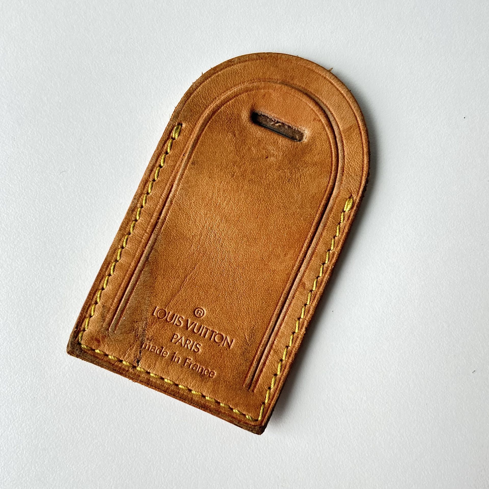 Louis Vuitton Leather Luggage Tag - photo 4