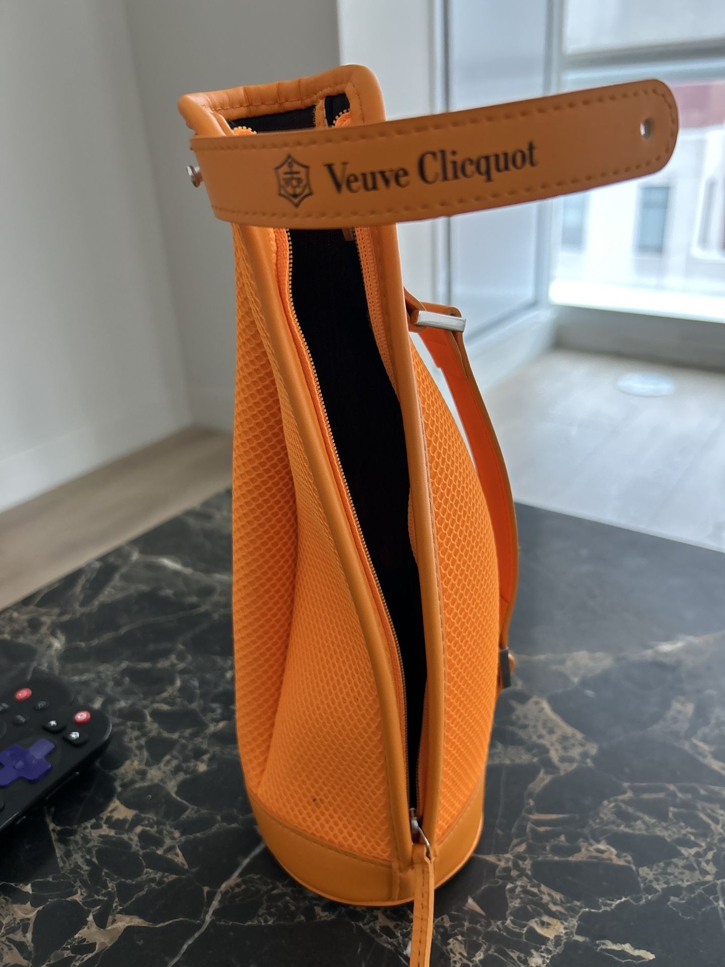 Veuve Clicquot Champagne Tote - photo 2