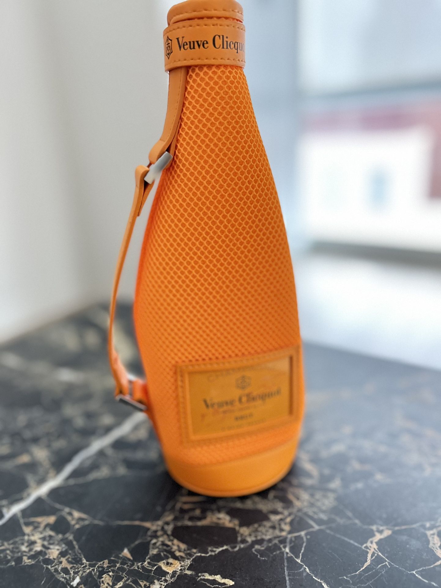 Veuve Clicquot Champagne Tote - photo 3