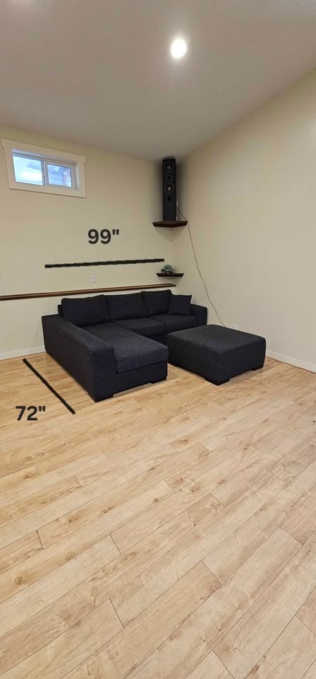 Sectional w/Ottoman - photo 3