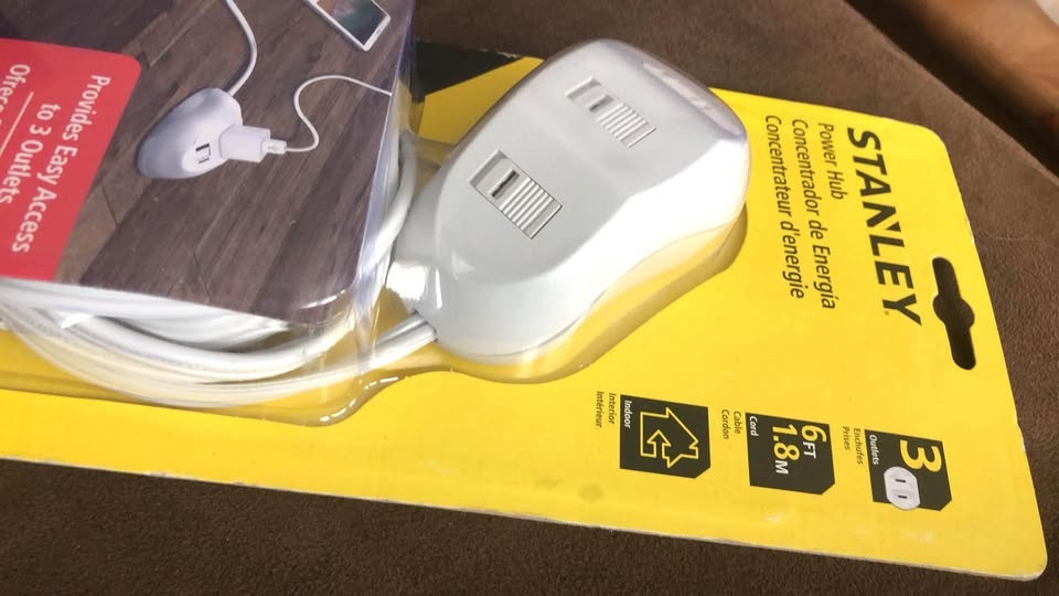 Stanley Power Hub (New) with 3 outlets - photo 3