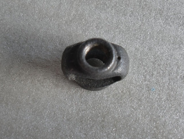 Lot of 50 Malleable Iron Hickeys 1/4" IP x 1/8" IP - photo 2