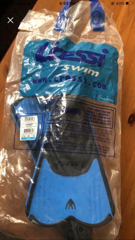 Brand New Cressi Flippers
