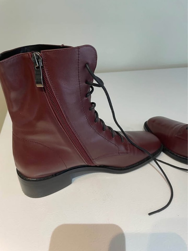 Women's Leather Boots Size 7