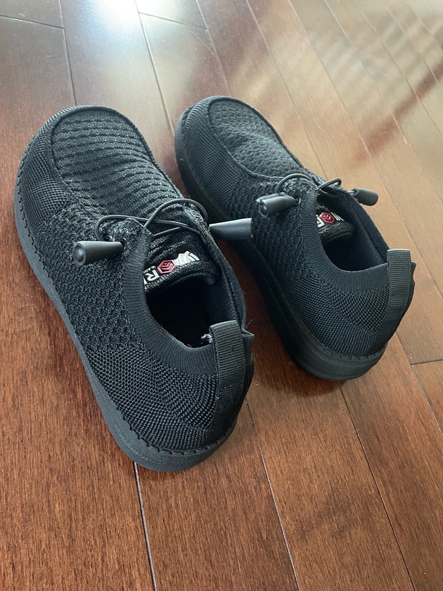 Men's Steel Toe Safety Shoes (Size 6.5)