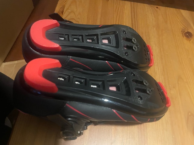 Cycling Shoes (Size 37) - photo 2