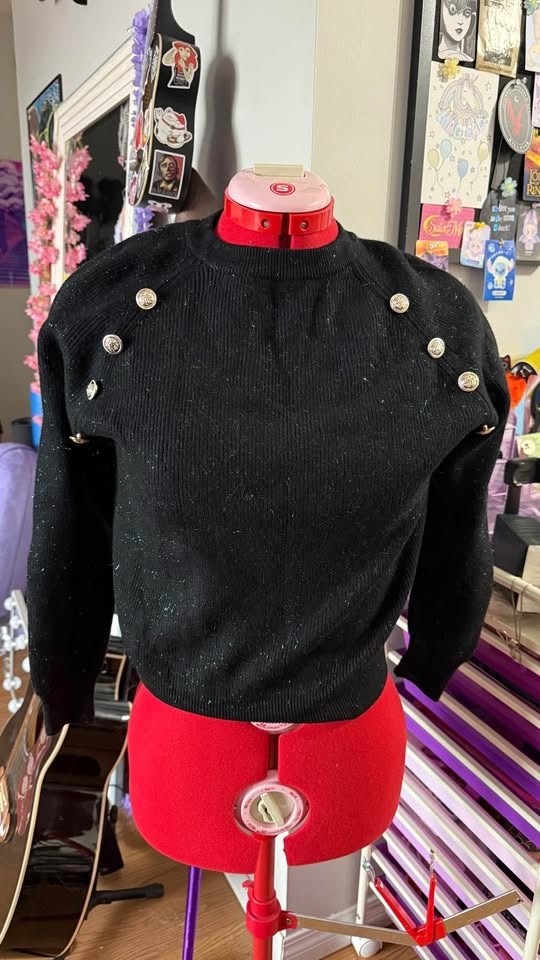 Understar Sparkly Black Short Sweater - Fits Medium - photo 2