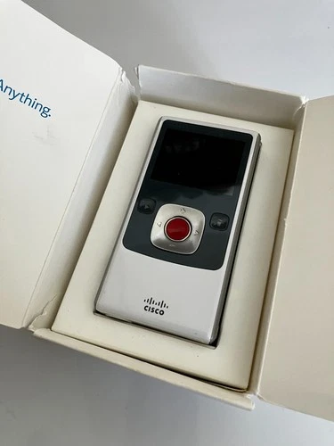 Cisco Flip UltraHD White Video Camera Camcorder U260 - photo 4