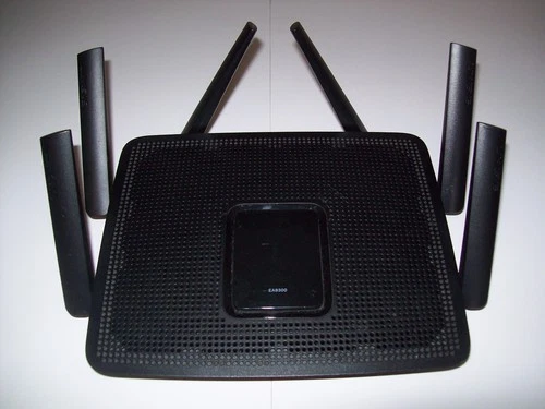 Linksys EA9300 Max-Stream AC4000 Tri-Band Wi-Fi Router