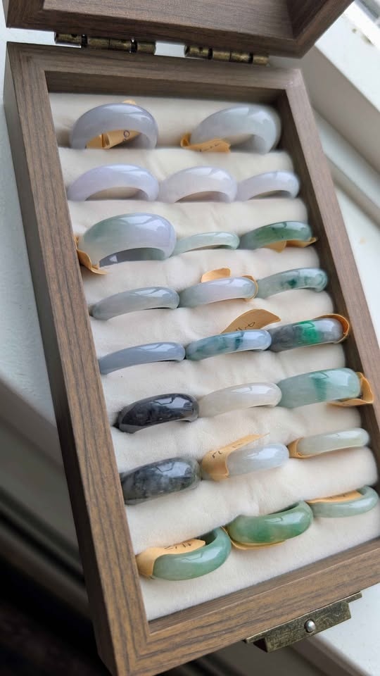 Grade A Burmese Jadeite Rings (Certified) - photo 2