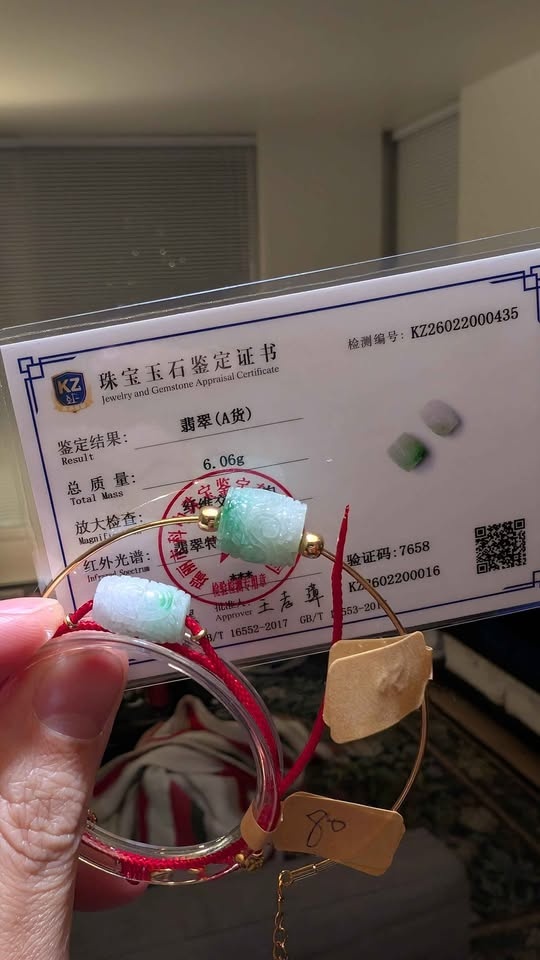 Grade A Burmese Icy Green Jadeite Lu Lu Tong Bangles - photo 3