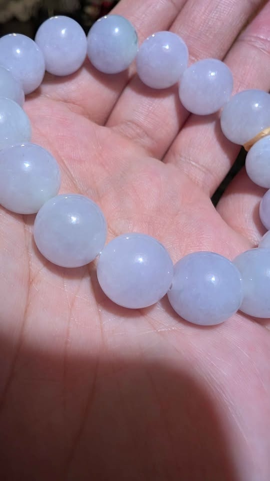 Grade A Authentic Certified Jadeite Bracelet in Icy Light lavend - photo 4