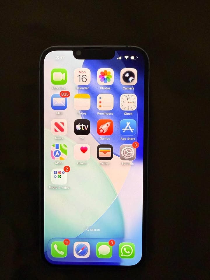 iPhone 14 128gb - photo 2