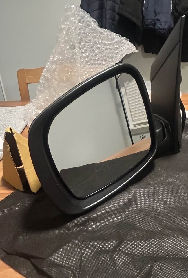 Driver side mirror Dodge Grand Caravan - photo 4