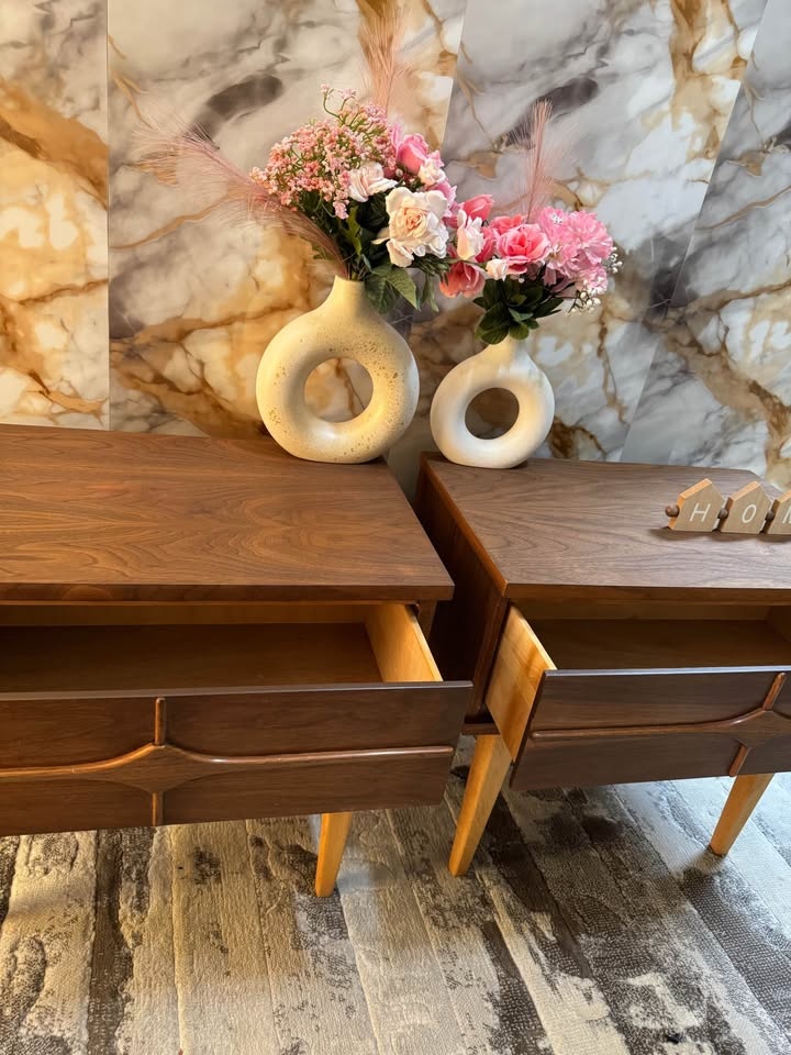 Mid century modern nightstands for sale - photo 5