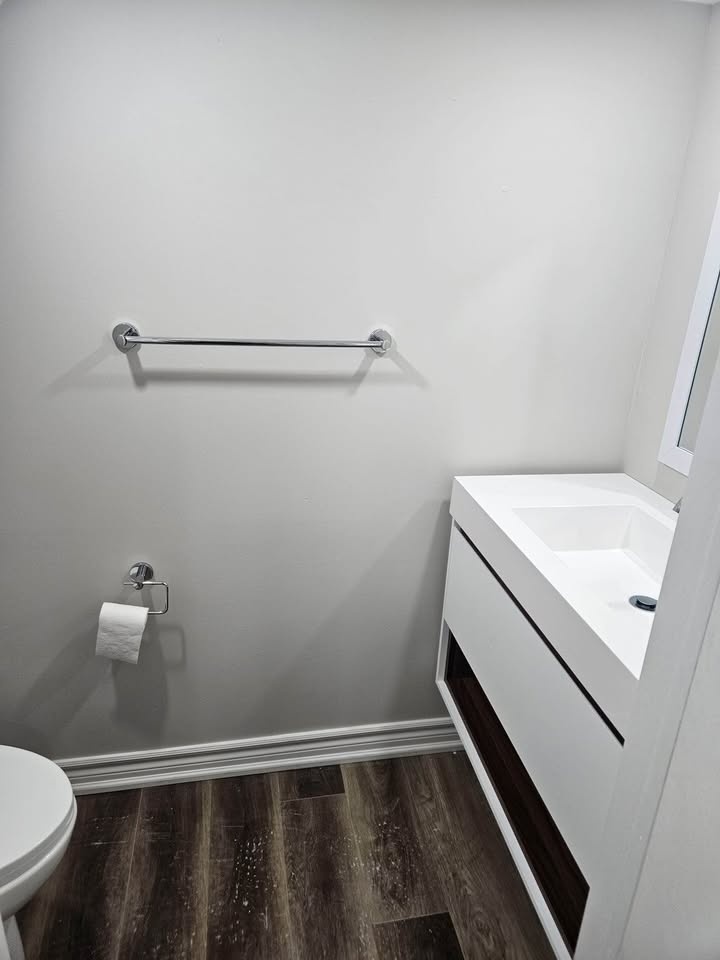2 Beds 2 Baths - Brampton - photo 3