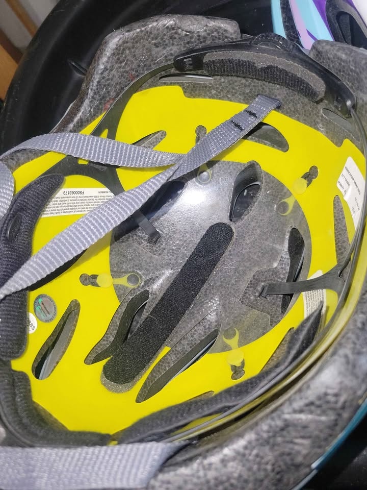 2 youth size kids helmets - $22 for both - photo 3
