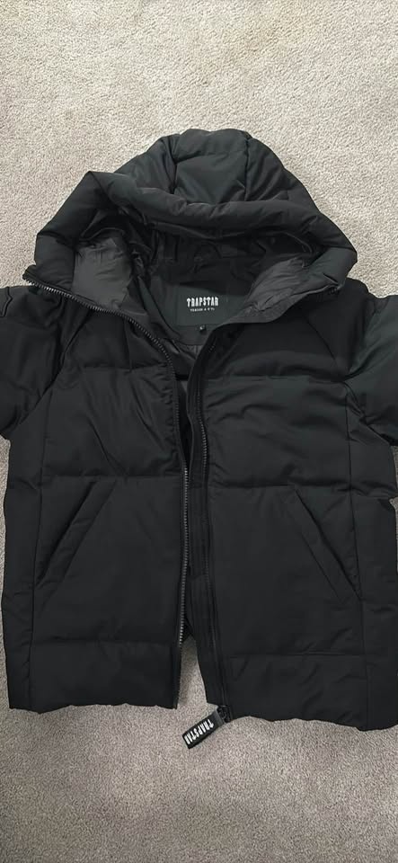 AUTHENTIC Trapstar Irongate Puffer Jacket - photo 2