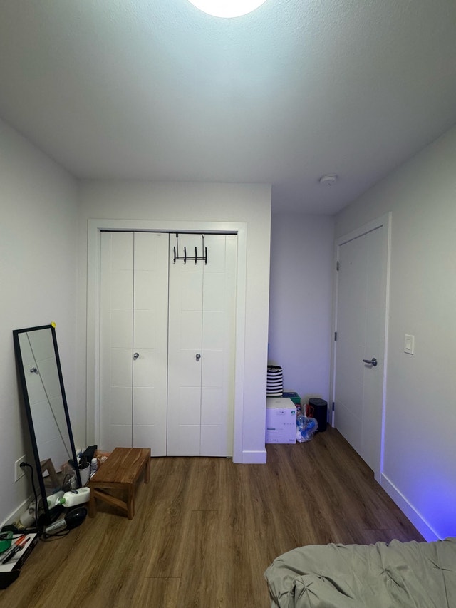 Private Room for Rent - photo 3