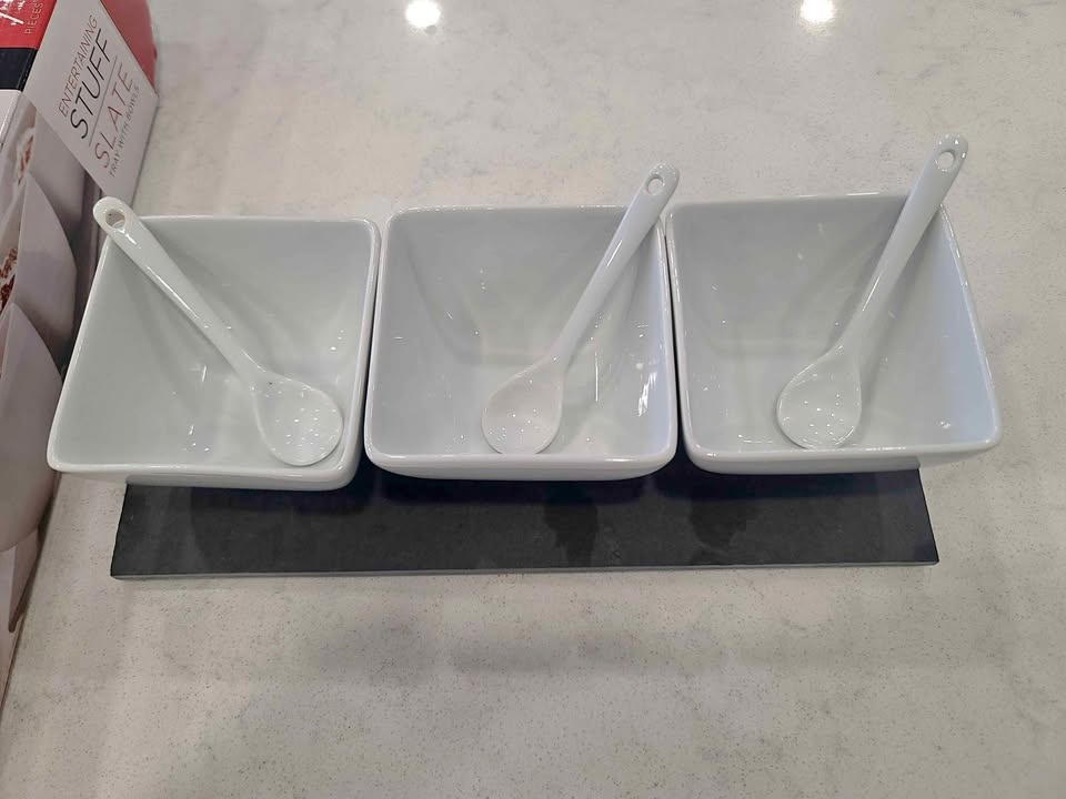 Entertaining Serving Slate Tray with Bowls – 7 Piece Set
