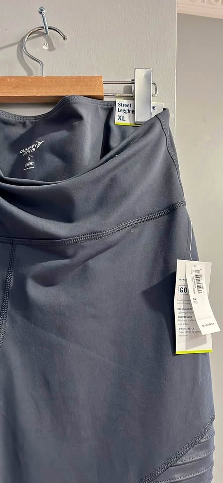 Old Navy Active Street Legging XL