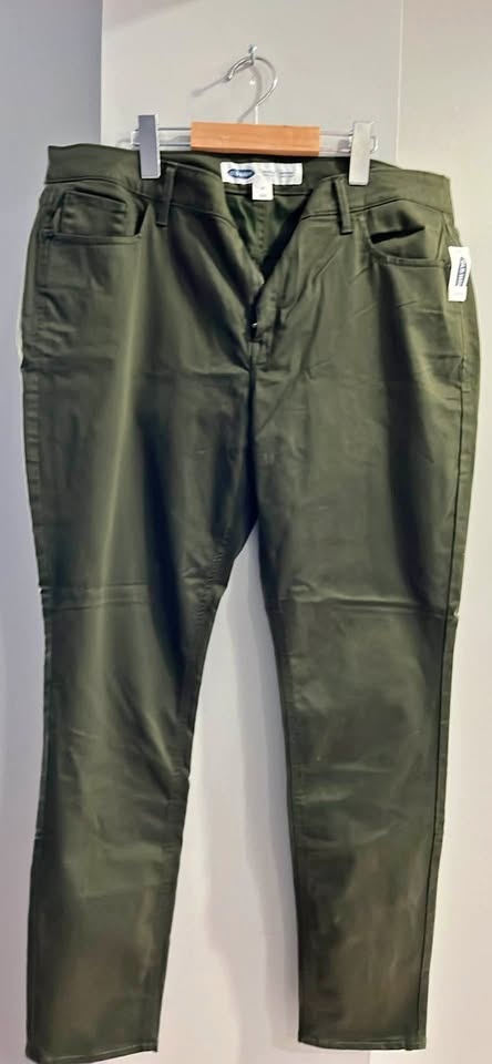 Old Navy Dark Green Pants NWT