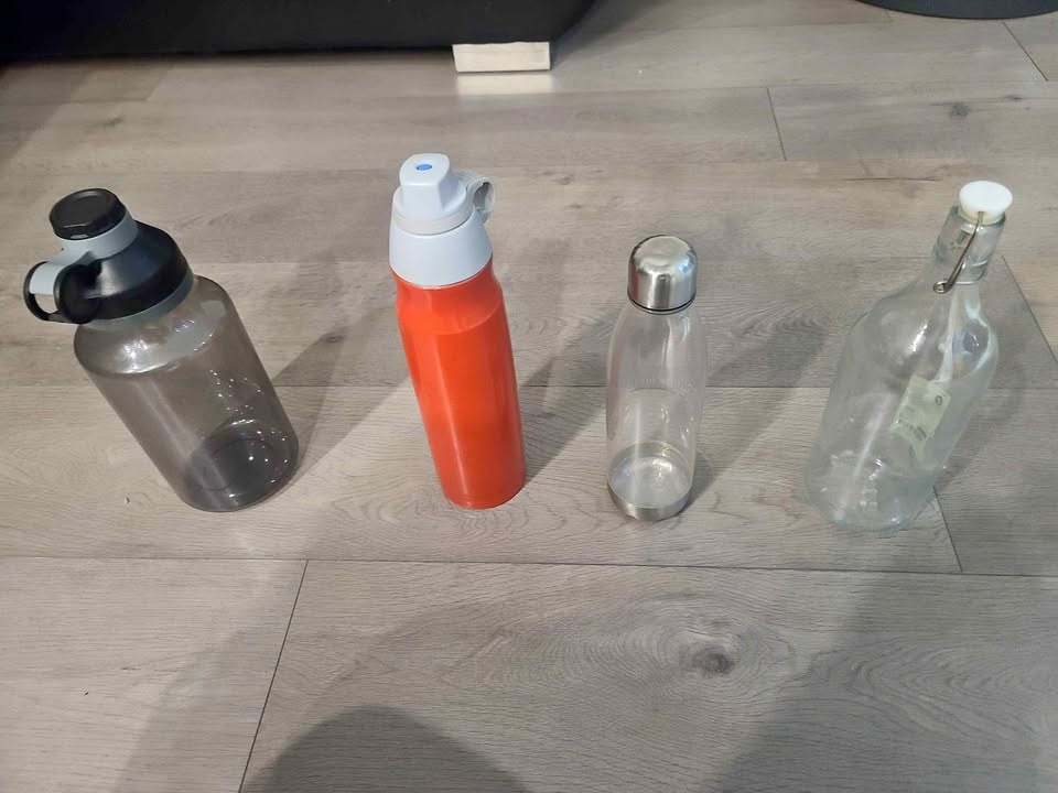Water Bottles & Glass Bottle Set (4 Pieces)