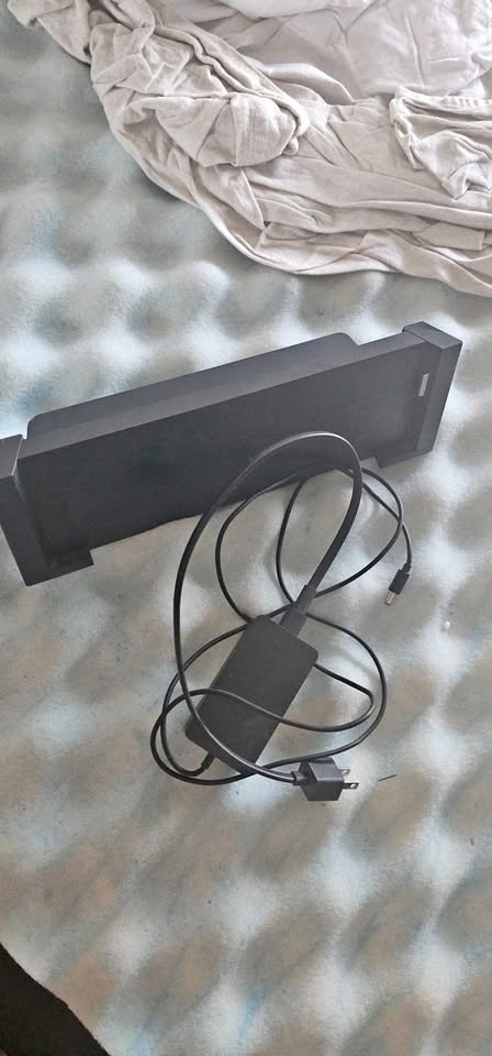 Surface Docking Station 1664 with Power Adapter
