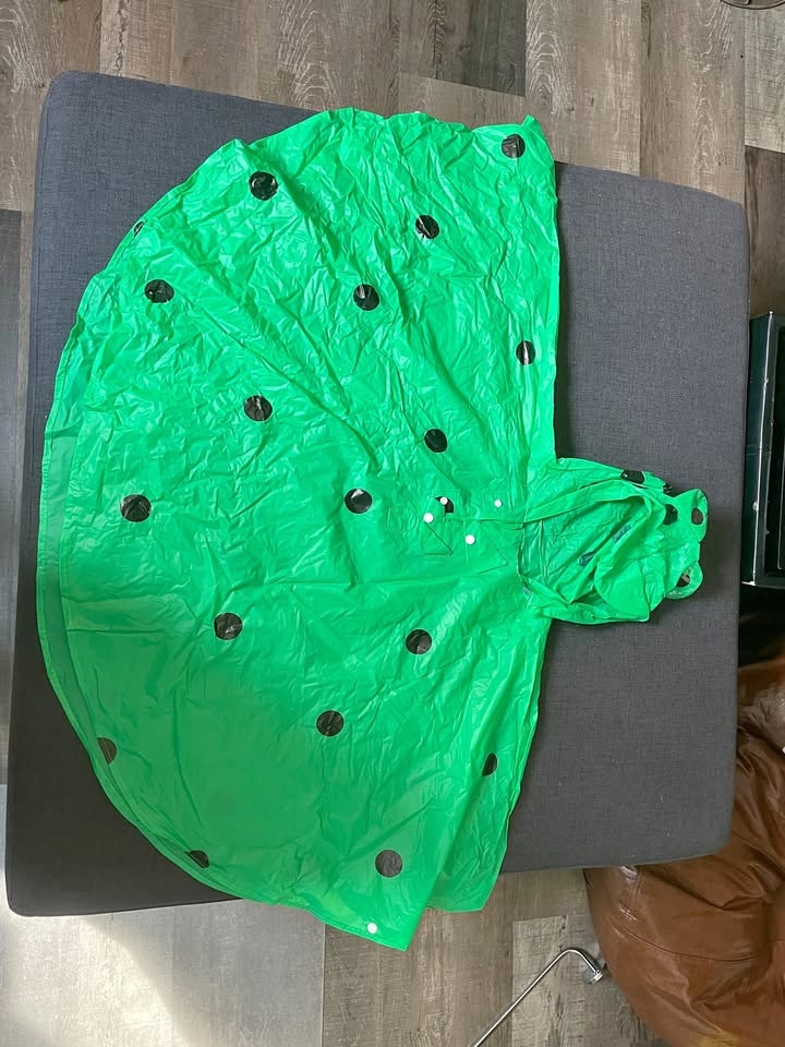 Kids Portable Rain Poncho - Frog & Dog Designs