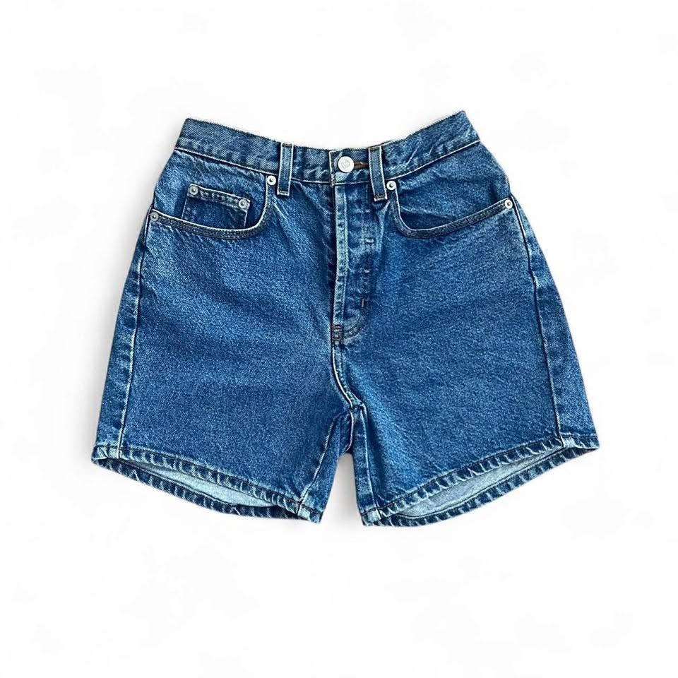 Vintage Easywear High-Waisted Denim Shorts