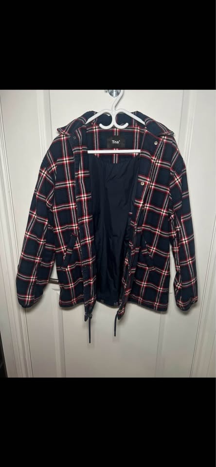 Aritzia TNA Spring/Fall Baggy Jacket - photo 3