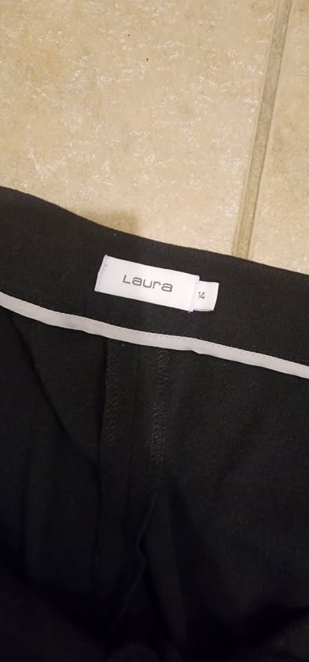 Laura Size 14 Button Detail Straight Leg Pull-On Pants - photo 2