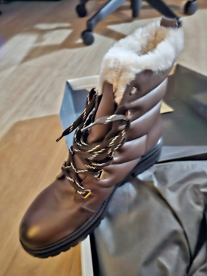 Cougar Vantage Dark Brown Leather Boots size 11