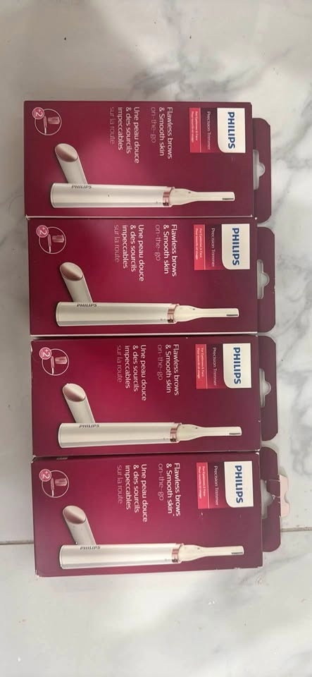 New Philips Precision Trimmer for Brows & Smooth Skin