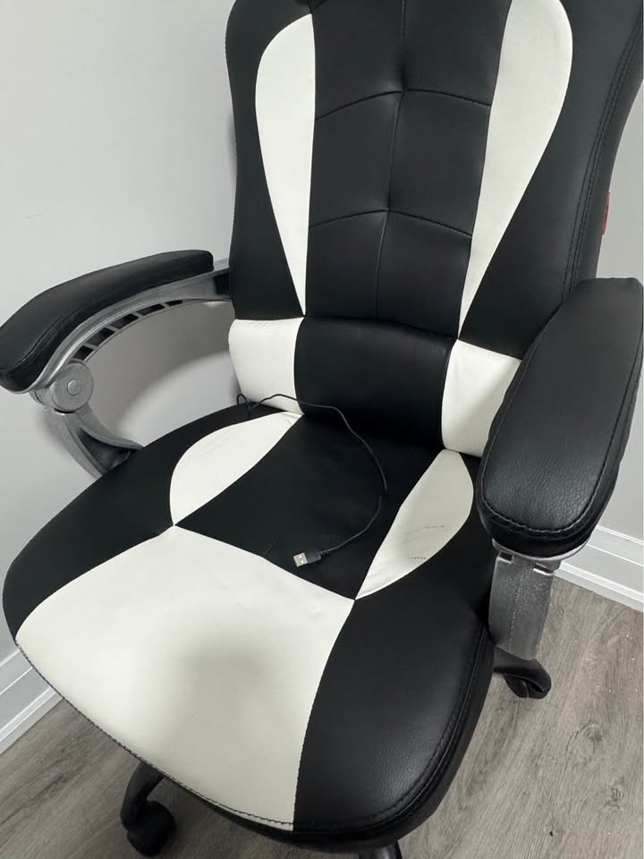 Black & White Massage Recliner Gaming Chair - photo 2