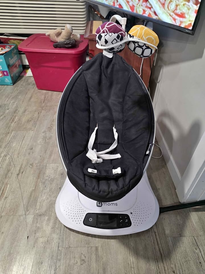4moms MamaRoo Baby Bouncer