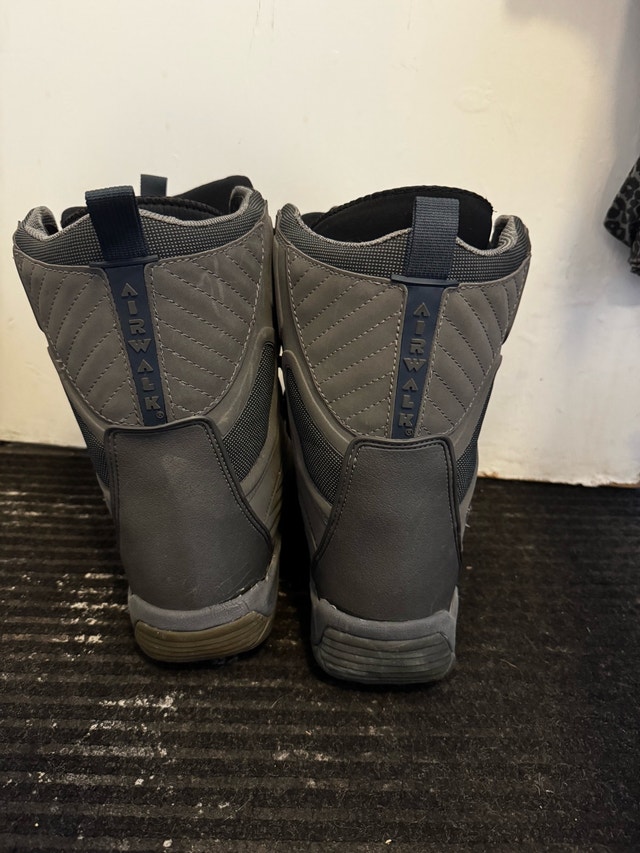 Airwalk Snowboarding Boots (Grey Size 8) - photo 3