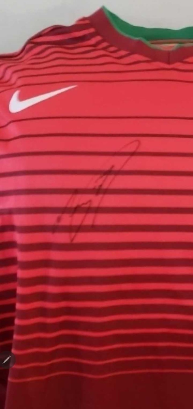 Autographed Portugal Jersey Euro 2016 Nani - photo 3