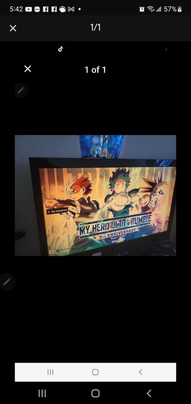 Used 32-inch Flat Screen TV
