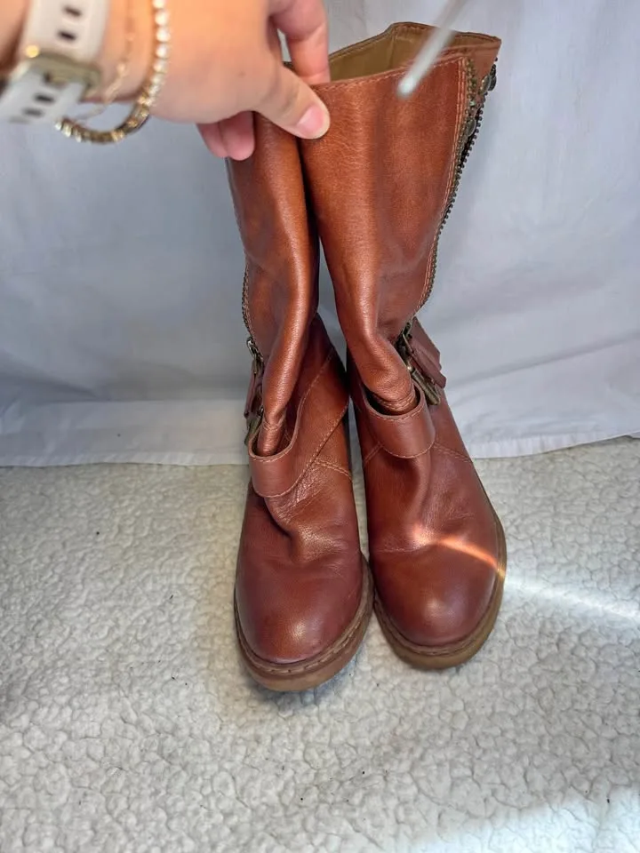 Nine West Heeled Boot - Women’s Size 6 thumbnail