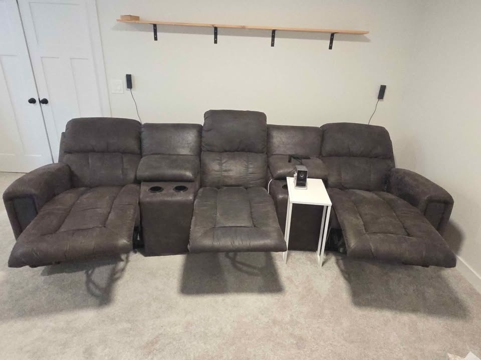 La-Z-Boy 5-Piece Modular Reclining Sectional - photo 3