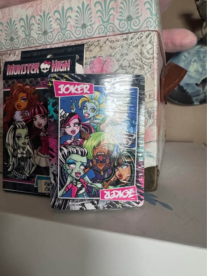 Monster High Playing Cards - photo 3