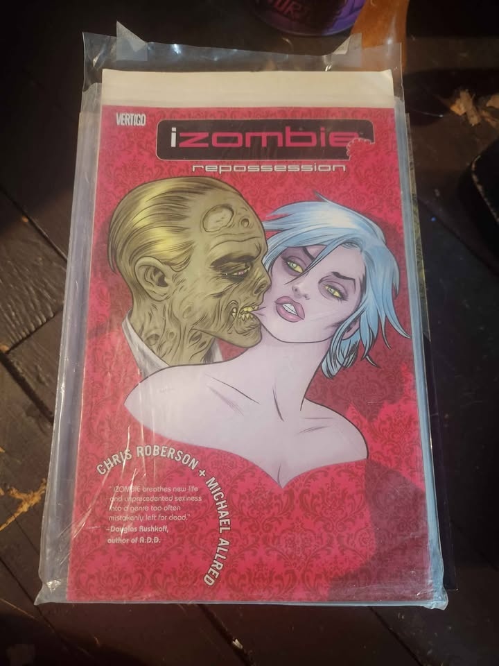 iZombie Comic Series Volumes 1-4