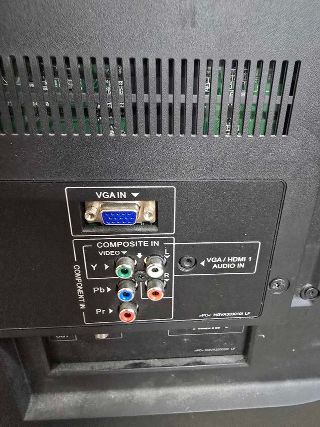ViewSonic VT4210LED TV - photo 3