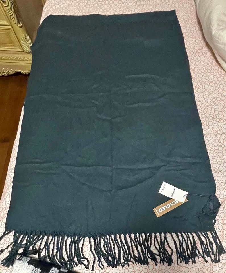 Womens scarf