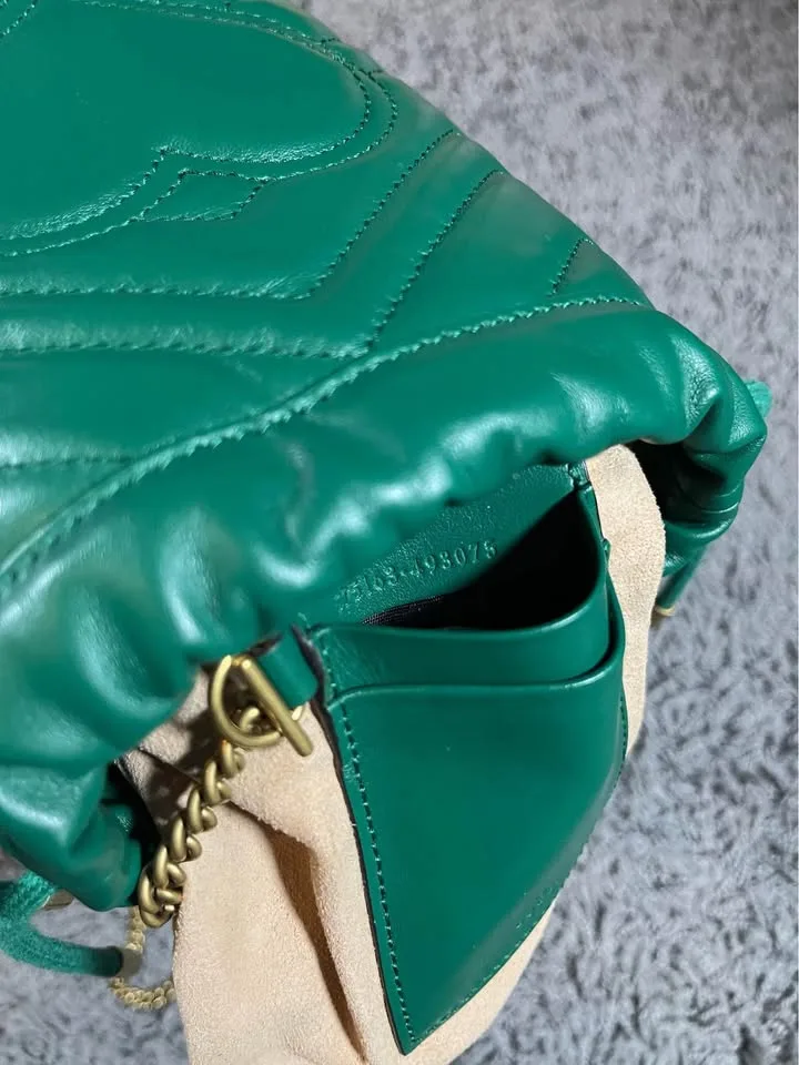 Authentic SSENSE Gucci Mini GG Marmont Bucket Bag Green Leather image indicator(7)