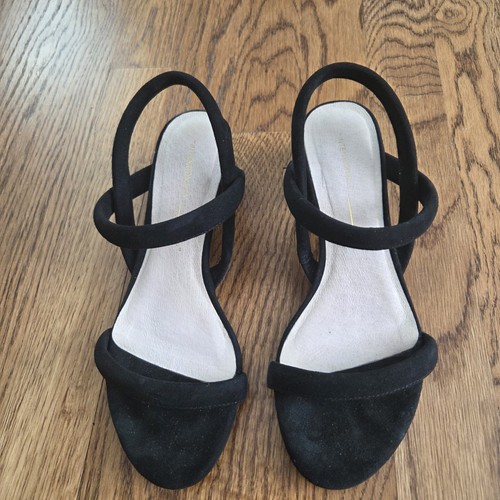 Intentionally Blank Kimi Sandal Black Size 6 - photo 2