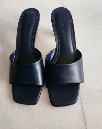 Cult Gaia Women's Hills Slides Size 35 - photo 3