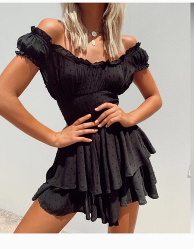 Princess Polly THE LOVE GALORE ROMPER Black Sz 4 Smocked Waist F